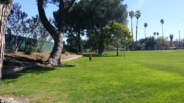 Nichols Park: Joyce Jackson Community Center