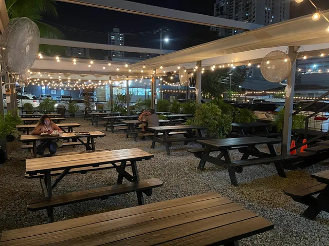 Esa Flaca Rica - San Francisco