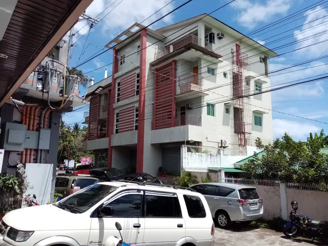 New Blossoms Traveller's Hauz