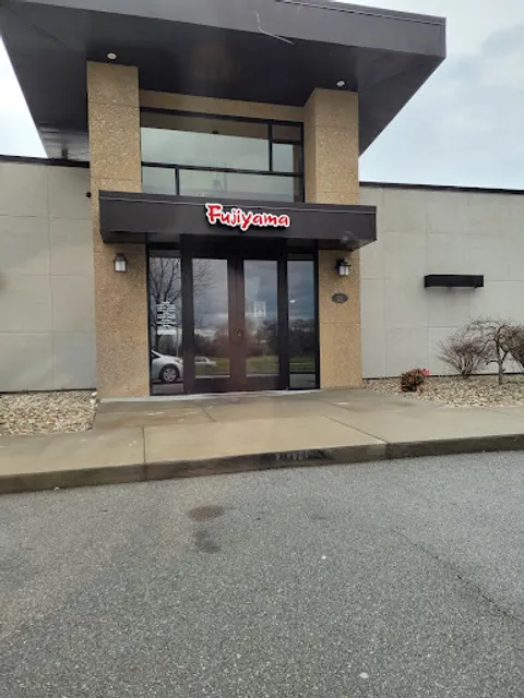 Fujiyama Japanese Steakhouse