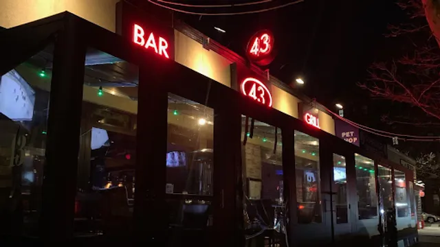 43 Bar & Grill