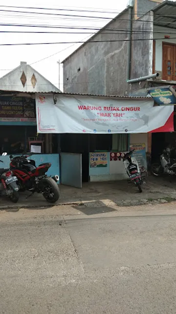 Warung Rujak Cingur Mak Yah