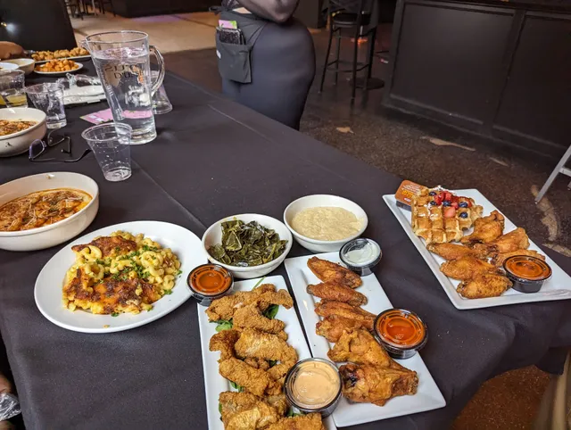 Gold Room Restaurant & Lounge