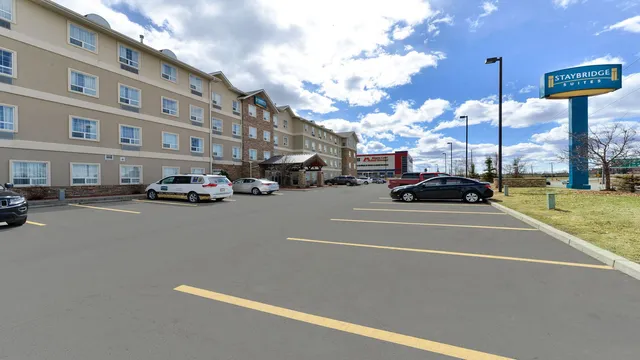 Staybridge Suites Calgary Airport, an IHG Hotel