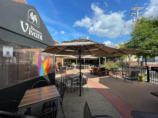 Vivant Brewery & Spirits