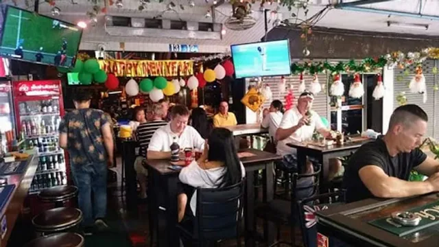 Down Under Bar & Grill