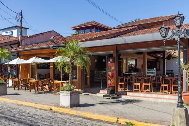 Ellen Café and pastry shop