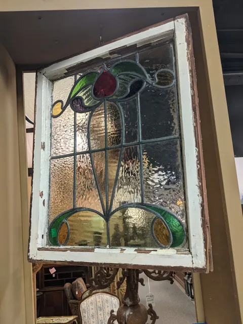 Fabulous Finds Antiques & Design