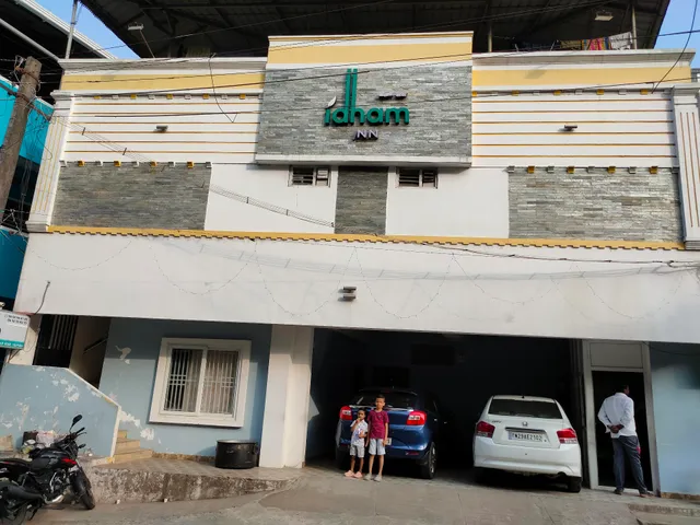 Idham Inn Valparai