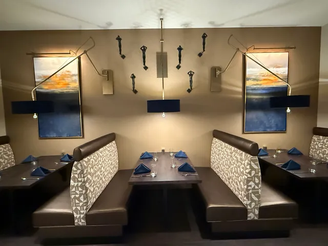 BluPoint Seafood & Steak