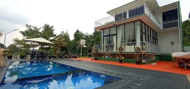 Villa Puncak Cisarua Bogor