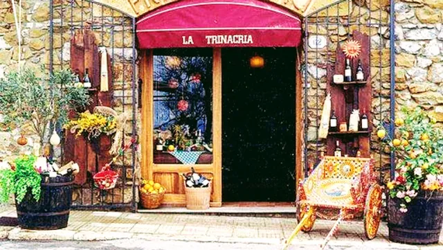 La Trinacria prodotti tipici enoteca wine food