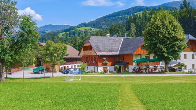 Hotel-Pension Schwarzenhof - Schwab OG