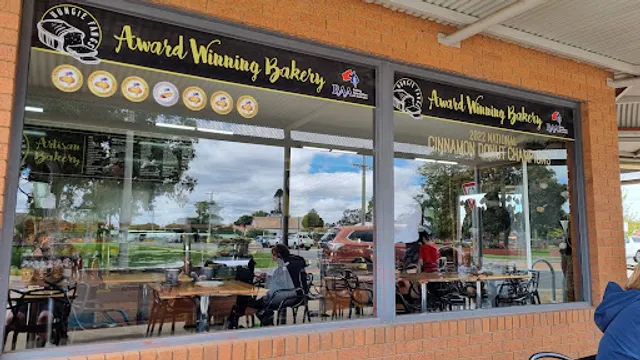 Hungie Fangs Artisan Bakery