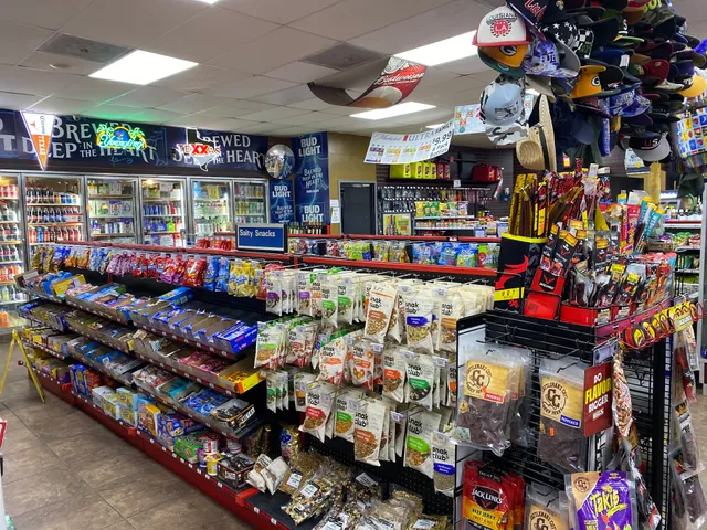 ROAD RUNNER TRAVEL CENTER