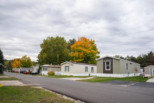 Harbor Springs Estates