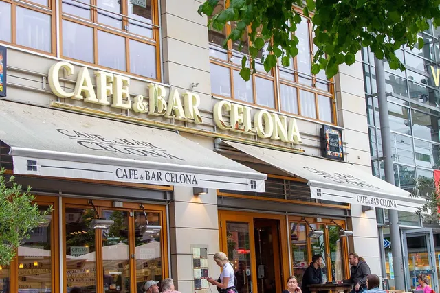Cafe & Bar Celona
