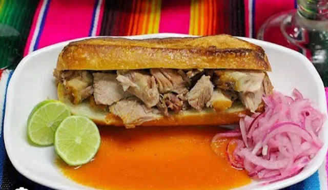 Tortas Ahogadas Julian