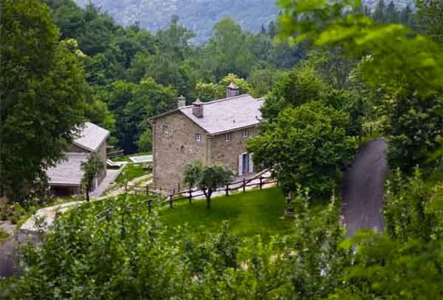 SASSO AL MELO - Apartments