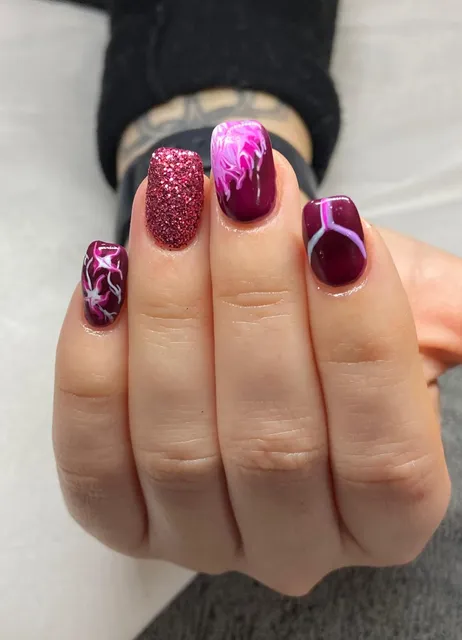 NAIL TECHNICIAN COURSES MANCHESTER