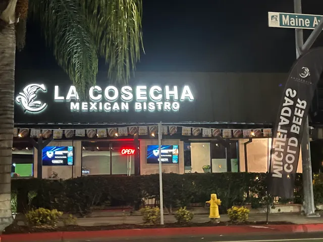 Maine Avenue Marketplace