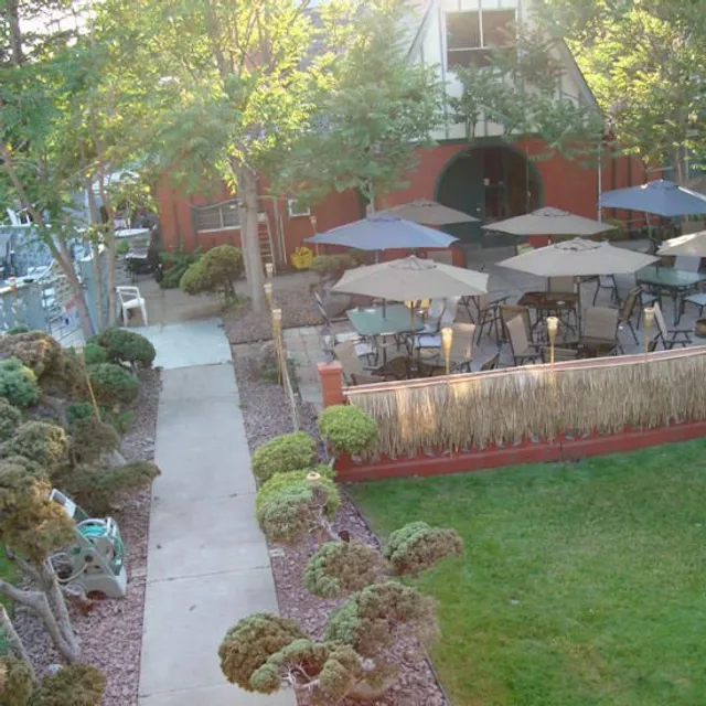 Tiki Village Motor Inn