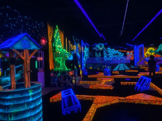 Monster Mini Golf Edison