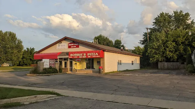 Bobbie's Pizza