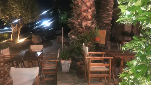 SYMPOSION__RESTAURANT_GIALOVA