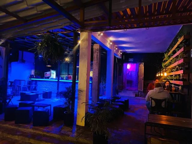 Negrita Terraza Tropical