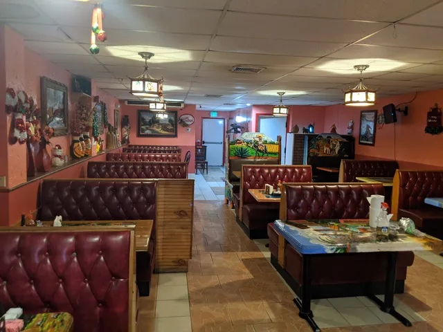 Ramblewood Shopping Center