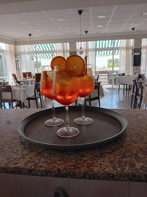 Isabella's Bar & Restaurant Calan Porter