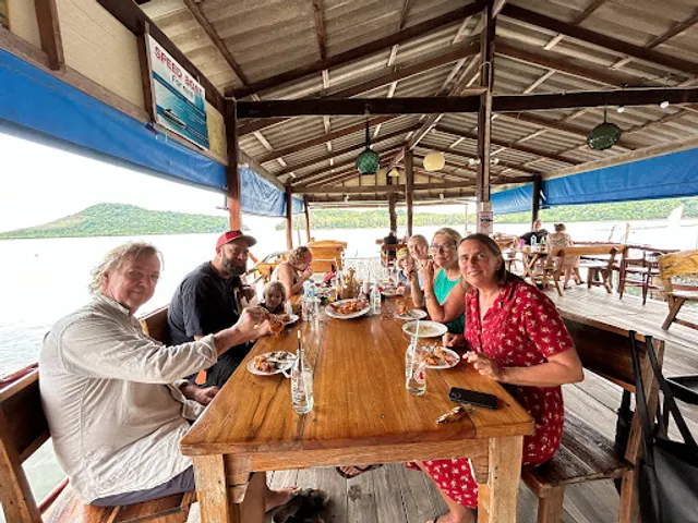 Koh Jum Seafood Restaurant