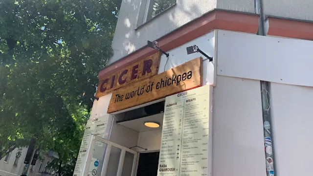 Cicer - The world of chickpea