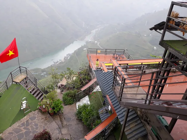 Ma Pi Leng Panorama Hotel