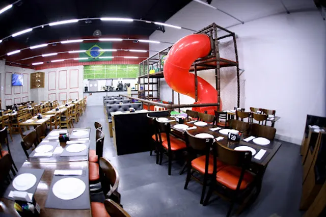 Nabis Pizzaria e Esfiharia