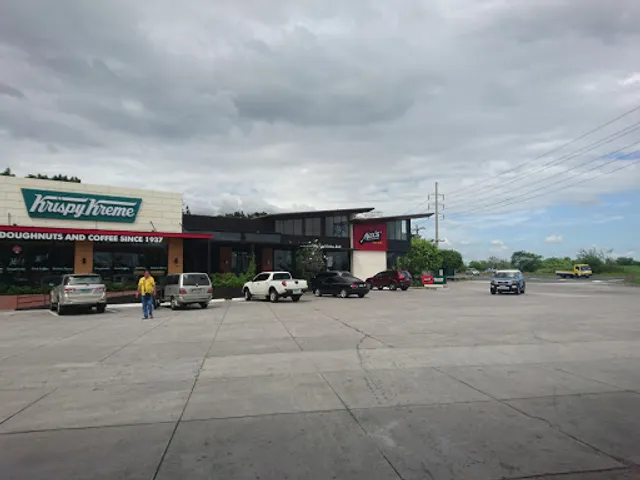 Max's Fried Chicken NLEX