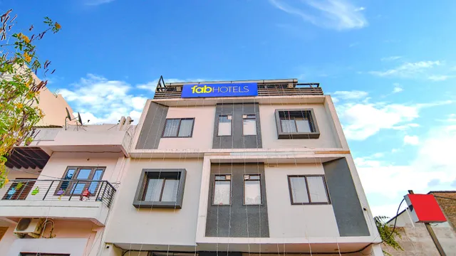 FabHotel 44 The M'Bience - Hotel in Vijay Nagar, Indore