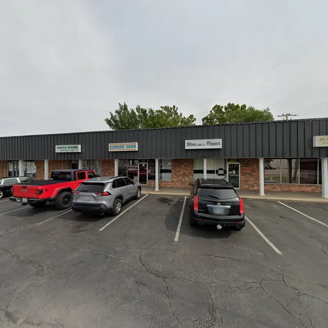 Belton Plaza Barber & Beauty