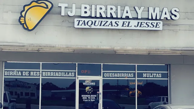 TJ Birria Y Mas