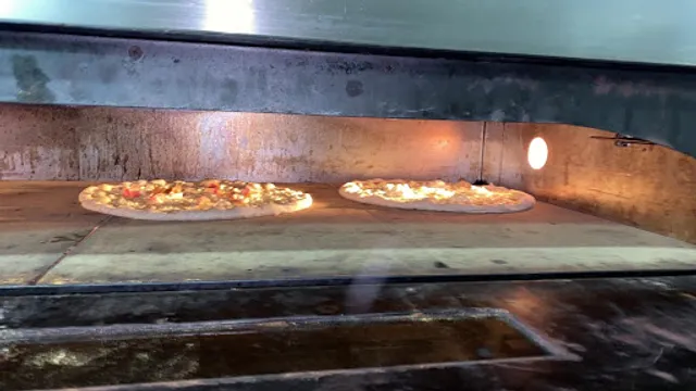 Shaki Pizza & Burger