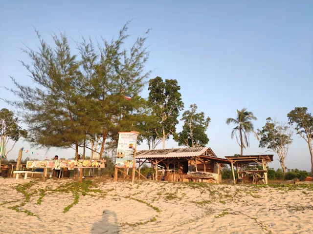 SEA BEACH BANG MUANG BAR &RESTAURANT