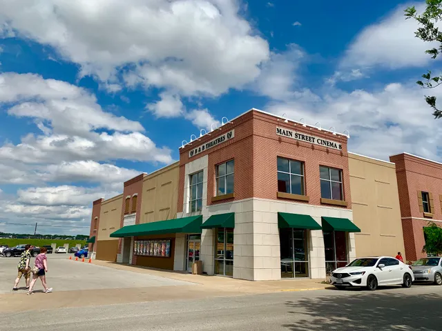 B&B Theatres Hannibal Main Street Cinema