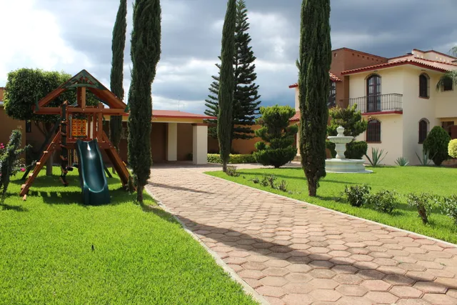 Casa Jardín Bugambilias