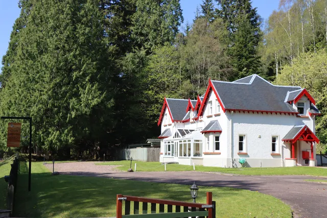 Glen Albyn Lodge