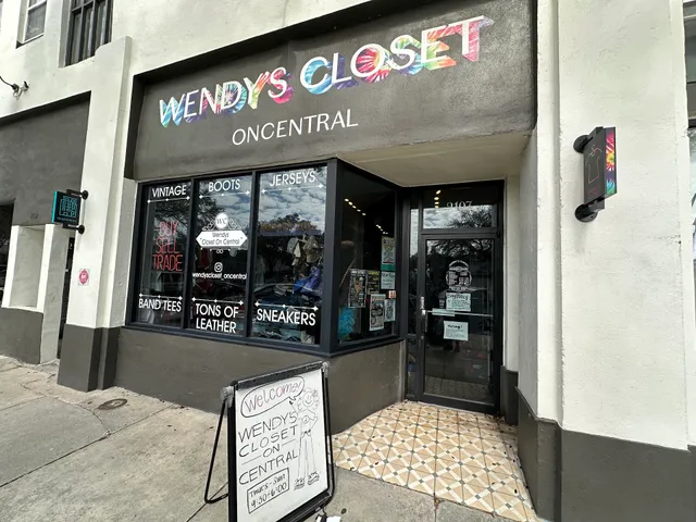 Wendy's Closet on Central