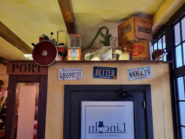 Lincoln brewery and grill / Pub birreria pizzeria