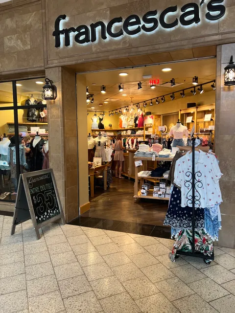 francesca's