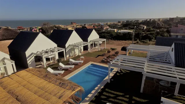 Kanaloah Lodge & Cabins