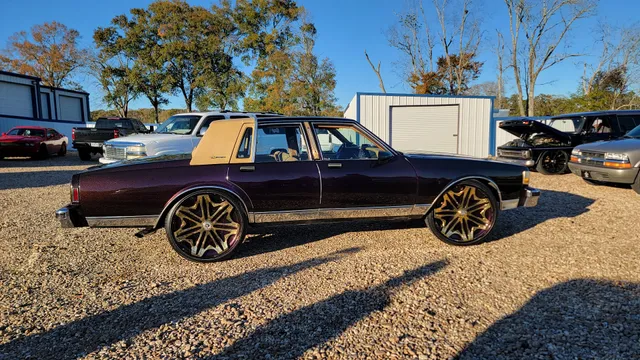 J & K Collision Center